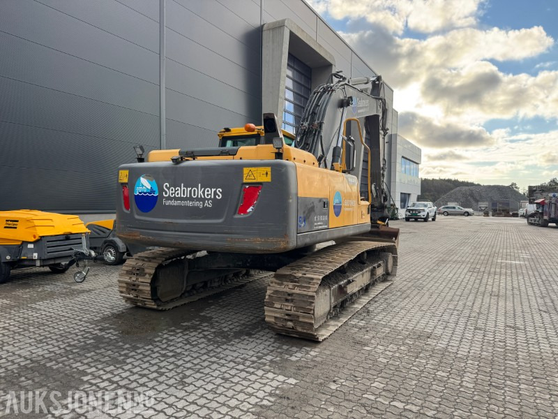 2012 Volvo EC220DL Beltegraver - Gravemaskin - Engcon Tiltrotator - حفارة: صور 3 2012 Volvo EC220DL Beltegraver - Gravemaskin - Engcon Tiltrotator - حفارة: صور 3
