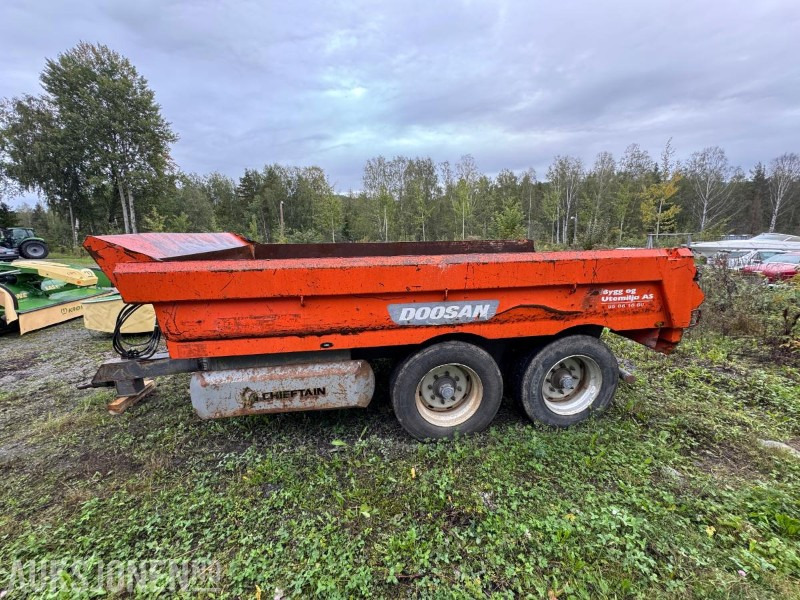 2013 Chieftain 12T Dumper traktor henger - الآلات والماكينات الزراعية: صور 2 2013 Chieftain 12T Dumper traktor henger - الآلات والماكينات الزراعية: صور 2