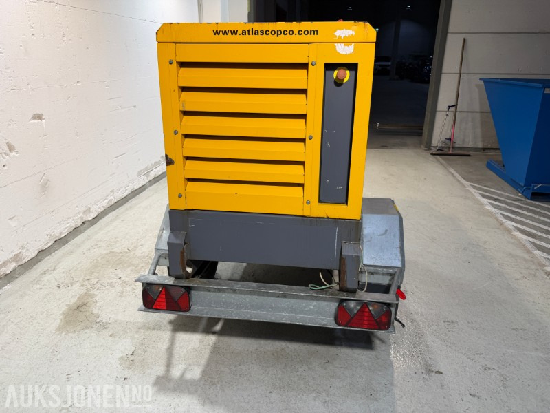 2014 Atlas Copco QAS 20 TR tilhengermontert aggregat - 20 KVA / 16 kW - معدات البناء: صور 3 2014 Atlas Copco QAS 20 TR tilhengermontert aggregat - 20 KVA / 16 kW - معدات البناء: صور 3