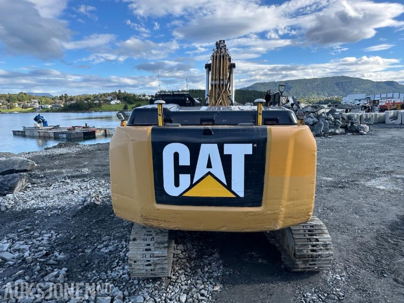 2014 Cat 329 EL Gravemaskin - 13640 Timer - Bunkringspumpe - Kamera - حفارة: صور 5 2014 Cat 329 EL Gravemaskin - 13640 Timer - Bunkringspumpe - Kamera - حفارة: صور 5
