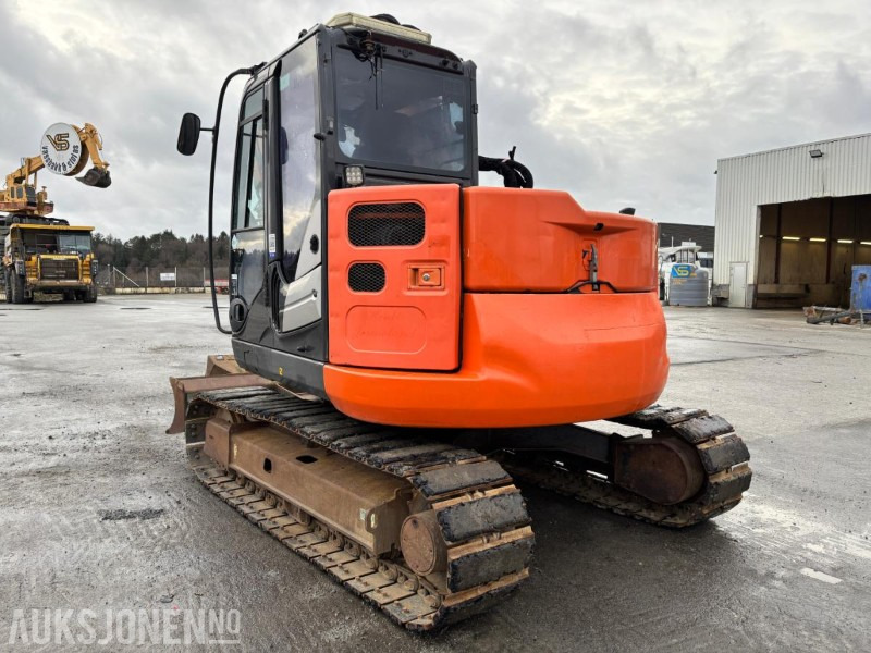2014 HITACHI ZAXIS 85US-5A. 8.3T. S50. ENGCON TILTROTATOR. SENTRALSMØRING. PUSSESKUFF. 10434TIMER - حفارة: صور 4 2014 HITACHI ZAXIS 85US-5A. 8.3T. S50. ENGCON TILTROTATOR. SENTRALSMØRING. PUSSESKUFF. 10434TIMER - حفارة: صور 4