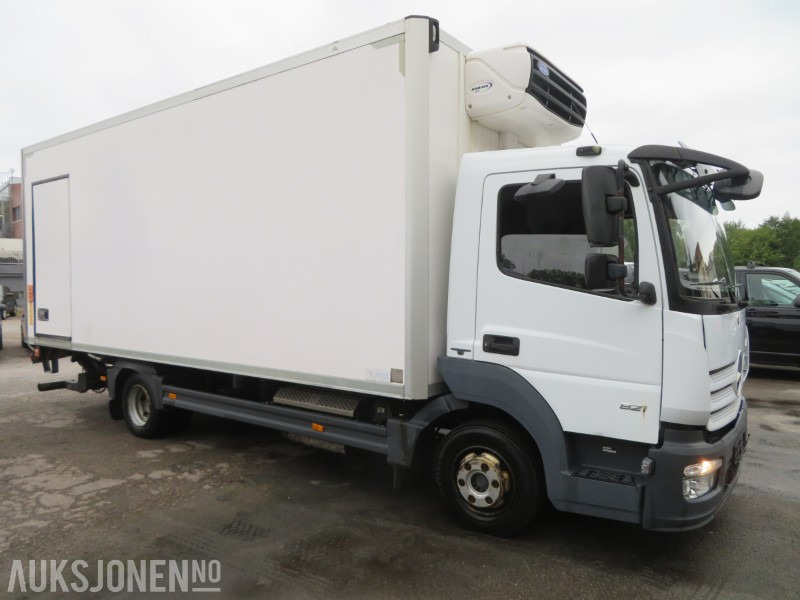 2014 Mercedes-Benz Atego - Kjølebil med Carrier Xarios 600 og Lamberet skap - بصندوق مغلق شاحنة: صور 1 2014 Mercedes-Benz Atego - Kjølebil med Carrier Xarios 600 og Lamberet skap - بصندوق مغلق شاحنة: صور 1