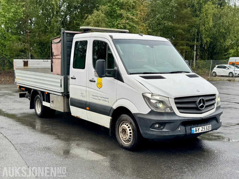 2014 Mercedes-Benz Sprinter 516 CDI planbil, 5-tonn, dobbelkabin, bakløft, lysbjelke - شاحنات مسطحة: صور 3 2014 Mercedes-Benz Sprinter 516 CDI planbil, 5-tonn, dobbelkabin, bakløft, lysbjelke - شاحنات مسطحة: صور 3