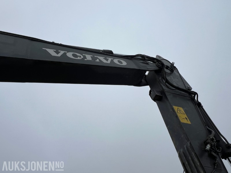 تأجير  2014 Volvo EC235 DL , Engcon tilt, 2 skuffer, sentralsmøring, dieselvarmer 2014 Volvo EC235 DL , Engcon tilt, 2 skuffer, sentralsmøring, dieselvarmer: صور 13