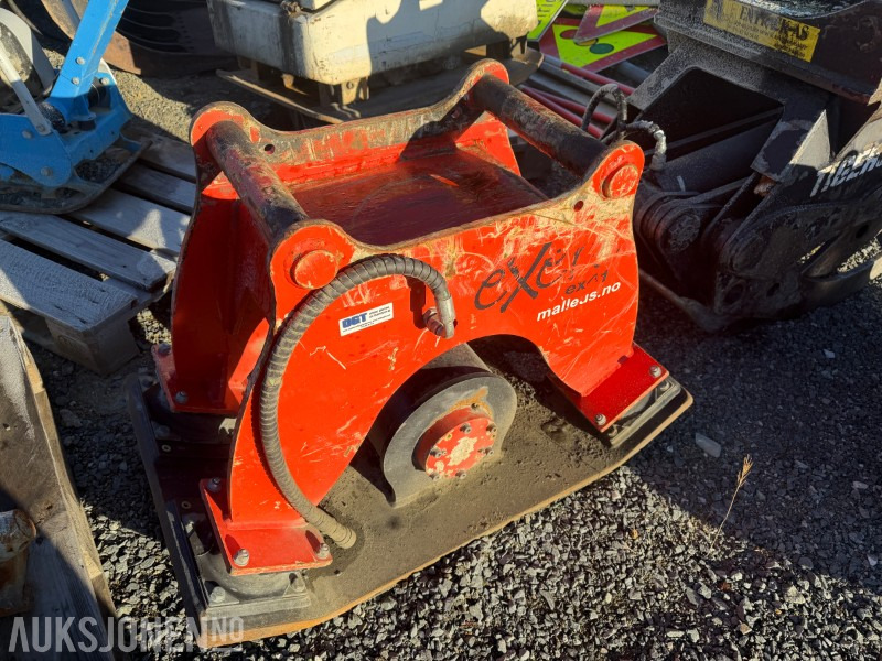 2015 Andre Exero EX41 hydraulisk vibroplate – 2015 modell - ملحقات - آلات البناء: صور 1 2015 Andre Exero EX41 hydraulisk vibroplate – 2015 modell - ملحقات - آلات البناء: صور 1