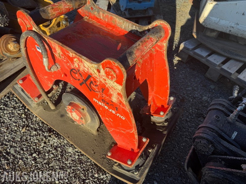 2015 Andre Exero EX41 hydraulisk vibroplate – 2015 modell - ملحقات - آلات البناء: صور 2 2015 Andre Exero EX41 hydraulisk vibroplate – 2015 modell - ملحقات - آلات البناء: صور 2