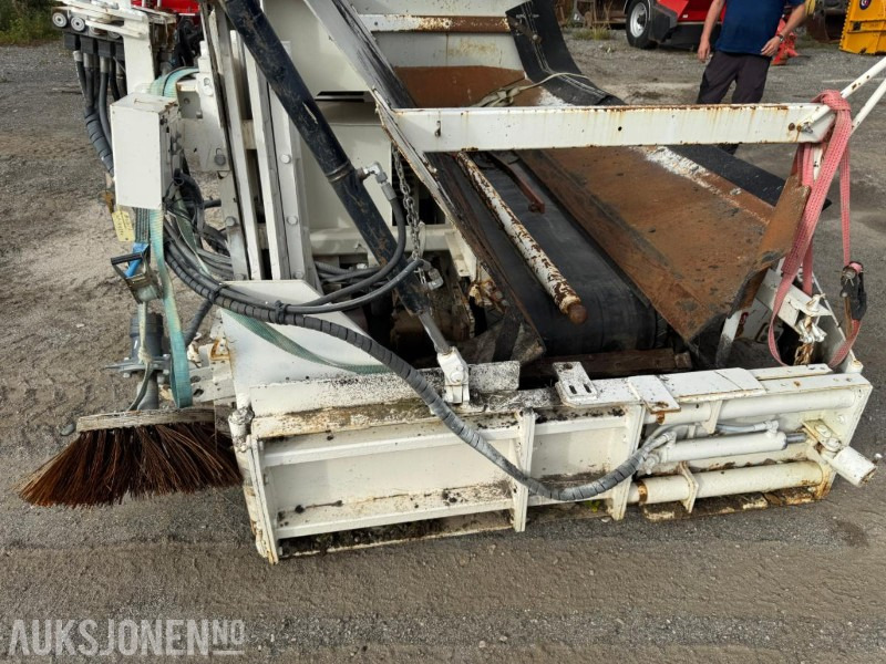 2015 Astec BF400 kantutlegger med BM feste - ملحقات - آلات البناء: صور 3 2015 Astec BF400 kantutlegger med BM feste - ملحقات - آلات البناء: صور 3