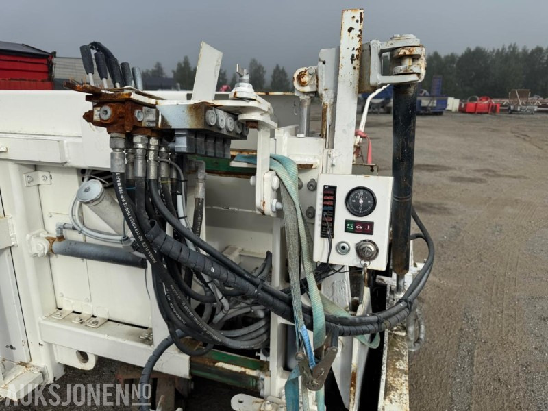 2015 Astec BF400 kantutlegger med BM feste - ملحقات - آلات البناء: صور 4 2015 Astec BF400 kantutlegger med BM feste - ملحقات - آلات البناء: صور 4