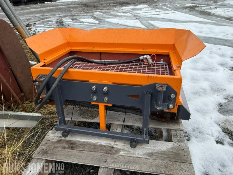 2015 Boschung Minispreder BUR-U140-100 - ملحقات - آلات البناء: صور 5 2015 Boschung Minispreder BUR-U140-100 - ملحقات - آلات البناء: صور 5