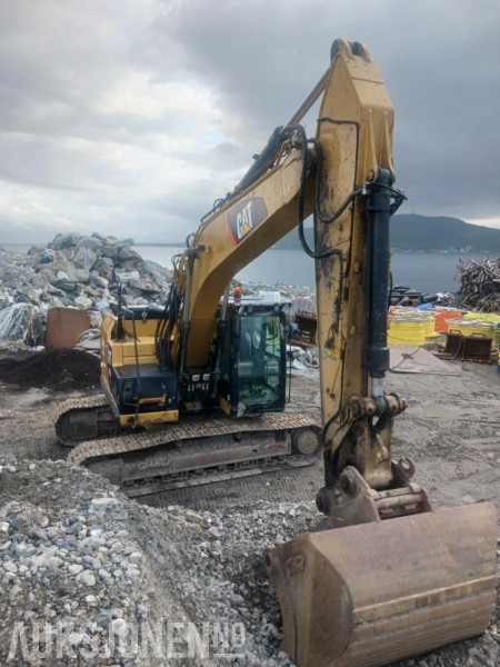 2015 Cat 320E LRR Beltegraver. Sertifisert - 8570 timer - حفارة: صور 5 2015 Cat 320E LRR Beltegraver. Sertifisert - 8570 timer - حفارة: صور 5