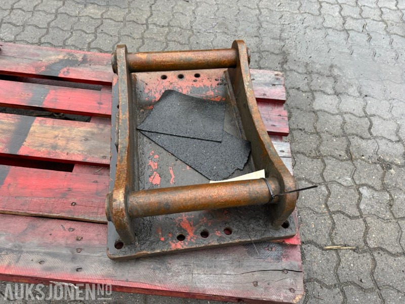 2015 S60 feste - ملحقات - آلات البناء: صور 4 2015 S60 feste - ملحقات - آلات البناء: صور 4