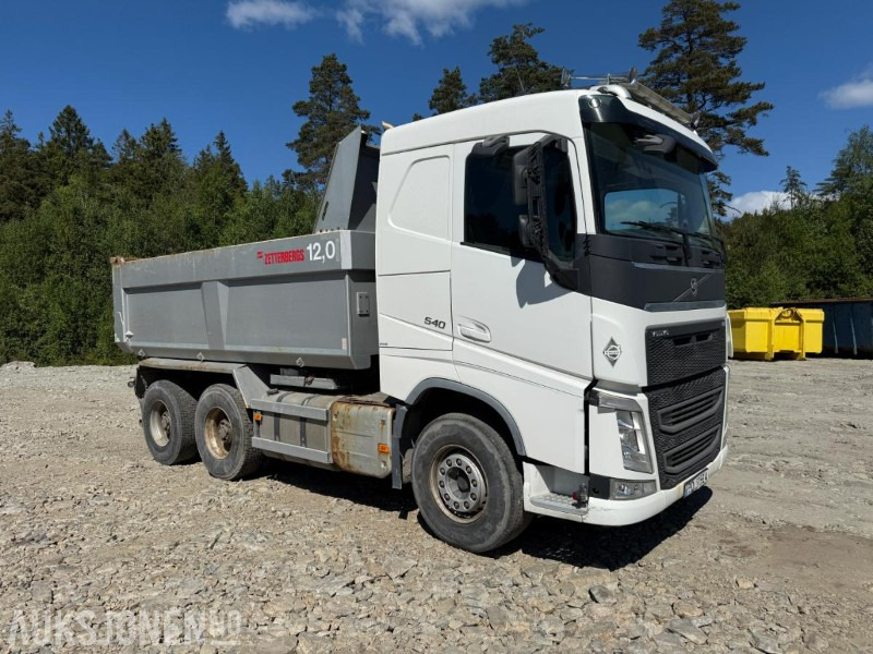 2015 VOLVO FH540 TIPPBIL SERVICEHISTORIKK ZETTERBERG PÅBYGG. - قلابات: صور 2 2015 VOLVO FH540 TIPPBIL SERVICEHISTORIKK ZETTERBERG PÅBYGG. - قلابات: صور 2