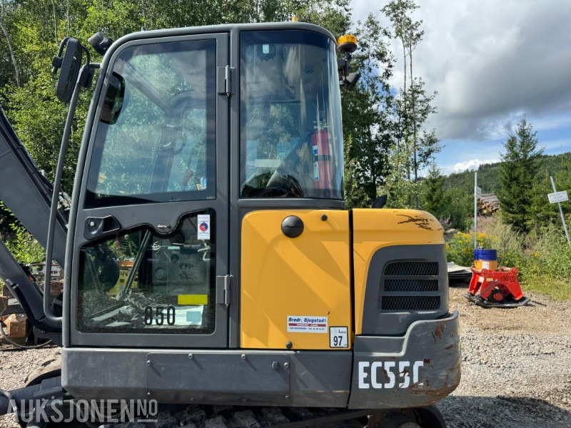 2015 Volvo EC55C GRAVEMASKIN MED KUN 1556 TIMER PÅ TELLEREN - حفارة: صور 5 2015 Volvo EC55C GRAVEMASKIN MED KUN 1556 TIMER PÅ TELLEREN - حفارة: صور 5