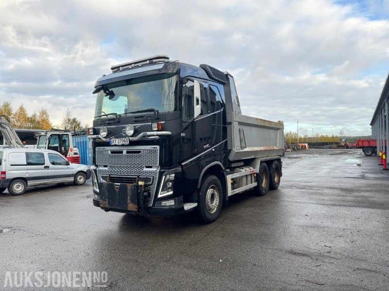 2015 Volvo FH16-660 6X4 Euro6T  Brøyterigget tippbil  – Servicehistorikk– 144 449 km - قلابات: صور 1 2015 Volvo FH16-660 6X4 Euro6T  Brøyterigget tippbil  – Servicehistorikk– 144 449 km - قلابات: صور 1
