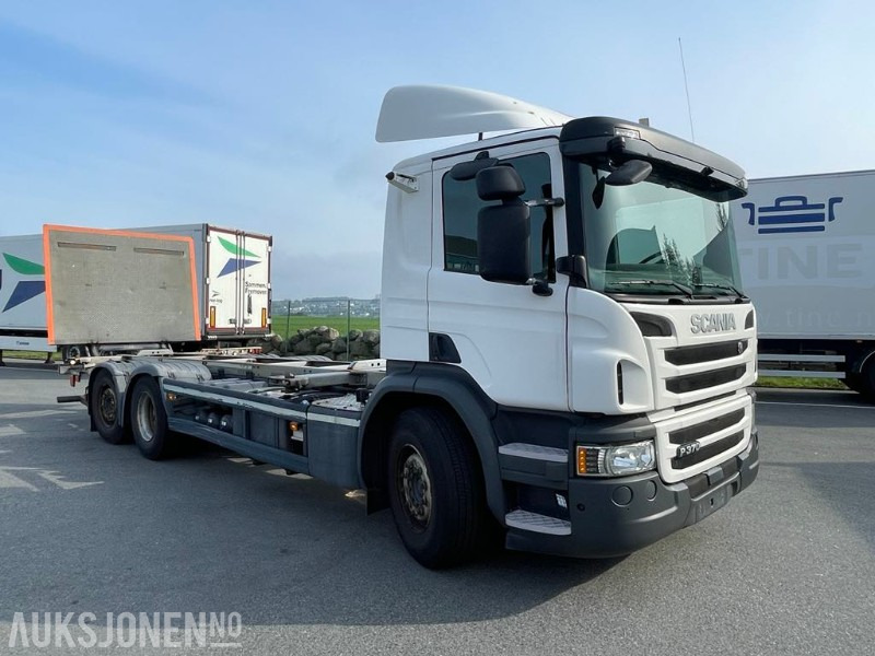 2016 Scania P370 LB6x2 lastebil med lift/løftebord - 3-akslet - Kamera - 208601 km. - شاحنات الحاويات/ جسم علوي قابل للتغيير شاحنة: صور 5 2016 Scania P370 LB6x2 lastebil med lift/løftebord - 3-akslet - Kamera - 208601 km. - شاحنات الحاويات/ جسم علوي قابل للتغيير شاحنة: صور 5