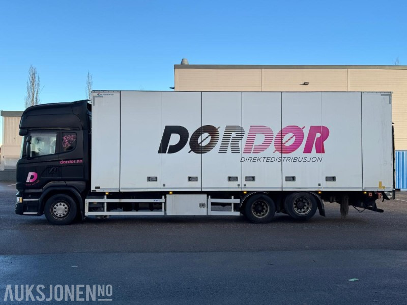 2016 Scania R520 6X2 skapbil med full sideåpning / EURO 6 - بصندوق مغلق شاحنة: صور 2 2016 Scania R520 6X2 skapbil med full sideåpning / EURO 6 - بصندوق مغلق شاحنة: صور 2