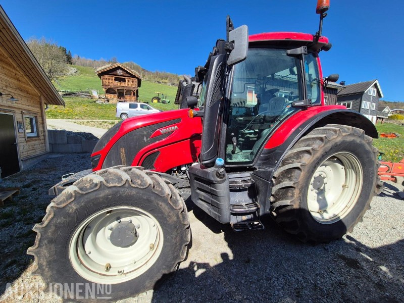 2016 Valtra N154E TwinTrac - جرار: صور 2 2016 Valtra N154E TwinTrac - جرار: صور 2