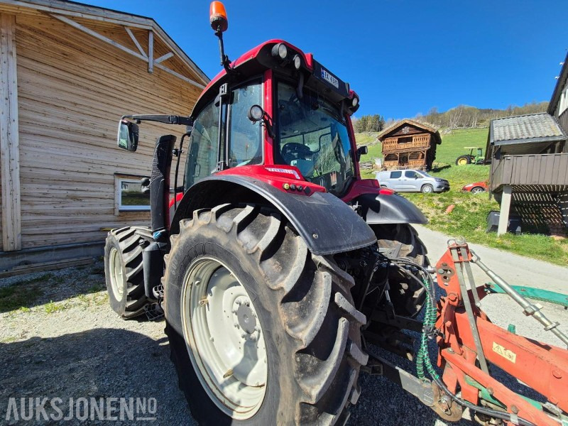 2016 Valtra N154E TwinTrac - جرار: صور 3 2016 Valtra N154E TwinTrac - جرار: صور 3