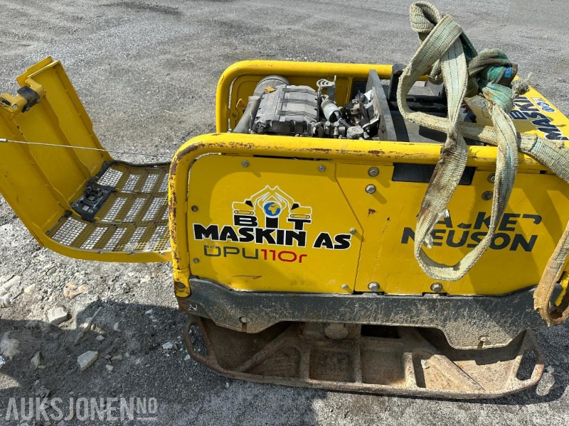 2016 Wacker Neuson DPU110rLem970 - 142 timer - VIBROPLATE - مدحلة: صور 3 2016 Wacker Neuson DPU110rLem970 - 142 timer - VIBROPLATE - مدحلة: صور 3