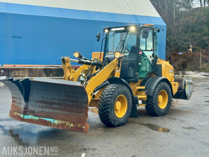 2018 Cat 908 M - Hjullaster - Vinterrigget - Timer: 1547 - اللودر بعجل: صور 1 2018 Cat 908 M - Hjullaster - Vinterrigget - Timer: 1547 - اللودر بعجل: صور 1