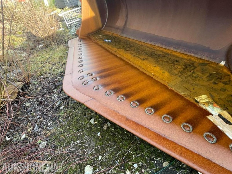 2018 Gjerstad hyd. sidetippskuff - 6100 l. - 9060 kg. - Hardox - Cat 986K - ملحقات - آلات البناء: صور 5 2018 Gjerstad hyd. sidetippskuff - 6100 l. - 9060 kg. - Hardox - Cat 986K - ملحقات - آلات البناء: صور 5