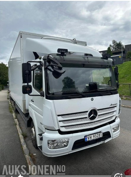 2018 Mercedes-Benz ATEGO 824 lastebil automat 16 paller - بصندوق مغلق شاحنة: صور 3 2018 Mercedes-Benz ATEGO 824 lastebil automat 16 paller - بصندوق مغلق شاحنة: صور 3