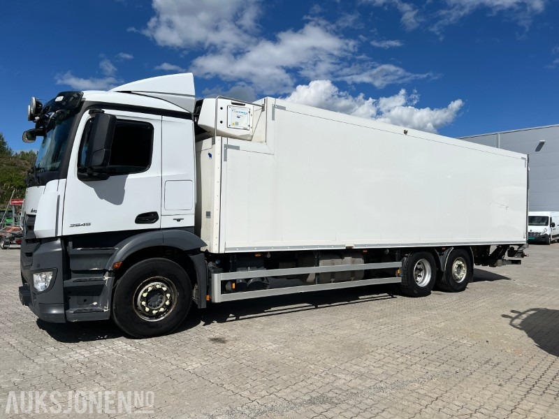 2018 Mercedes-Benz Antos 2545 skapbil med kjøleaggregat, baklem, lav km, DAB, Automat - بصندوق مغلق شاحنة: صور 2 2018 Mercedes-Benz Antos 2545 skapbil med kjøleaggregat, baklem, lav km, DAB, Automat - بصندوق مغلق شاحنة: صور 2