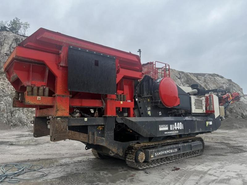 2018 Sandvik UJ440i kjeftknuser - كسارة فكية: صور 4 2018 Sandvik UJ440i kjeftknuser - كسارة فكية: صور 4