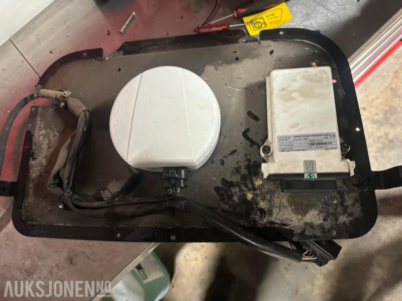 2019 Gps Valtra - GPS antenne - Stått på Valtra T234 - الآلات والماكينات الزراعية: صور 2 2019 Gps Valtra - GPS antenne - Stått på Valtra T234 - الآلات والماكينات الزراعية: صور 2