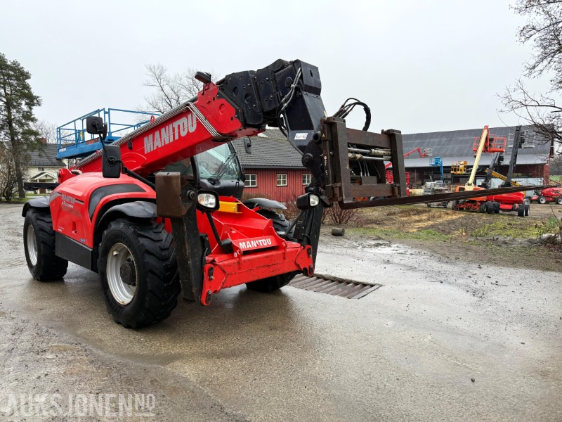 2020 Manitou MT1840 Teleskoptruck, gafler med sideshift/ spreder, Lys, Lavt timeantall, joystick, 4-hjulsstyring, - رافعة تلسكوبية: صور 4 2020 Manitou MT1840 Teleskoptruck, gafler med sideshift/ spreder, Lys, Lavt timeantall, joystick, 4-hjulsstyring, - رافعة تلسكوبية: صور 4