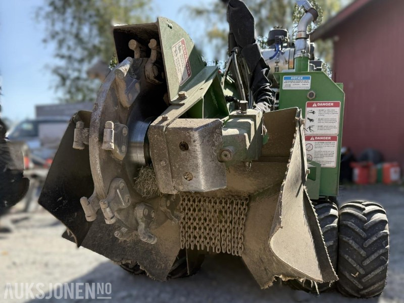 معدات البناء 2022 Bandit Model 2550 Stubbefres – 4x4, Diesel: صور 10 معدات البناء 2022 Bandit Model 2550 Stubbefres – 4x4, Diesel: صور 10