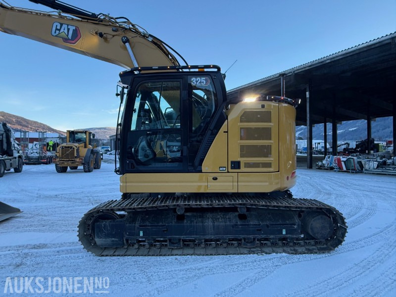 2022 Cat 325 beltegraver, levert ny i 2024 – 232 timer – Makin 3D GPS, ny tiltrotator, Webasto - حفارة: صور 2 2022 Cat 325 beltegraver, levert ny i 2024 – 232 timer – Makin 3D GPS, ny tiltrotator, Webasto - حفارة: صور 2