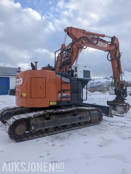 2023 Hitachi ZX225USLC-7 - Montabert CPA, GPS, rototilt, to-delt bom +++ - حفارة: صور 5 2023 Hitachi ZX225USLC-7 - Montabert CPA, GPS, rototilt, to-delt bom +++ - حفارة: صور 5