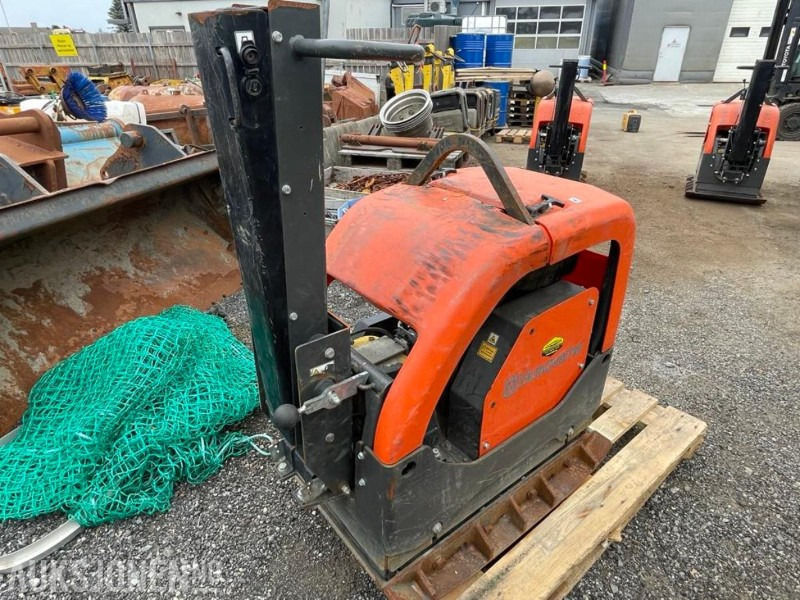 2023 Husqvarna LG 504 Vibroplate - Diesel - 470 kg. - 138 timer. - مدحلة: صور 5 2023 Husqvarna LG 504 Vibroplate - Diesel - 470 kg. - 138 timer. - مدحلة: صور 5