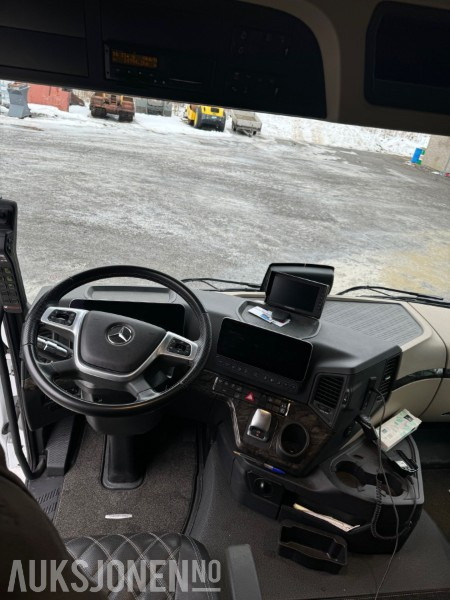 2023 Mercedes-Benz Arocs 3253 L KPL Multilift krok 22S - شاحنة ذات الخطاف: صور 5 2023 Mercedes-Benz Arocs 3253 L KPL Multilift krok 22S - شاحنة ذات الخطاف: صور 5