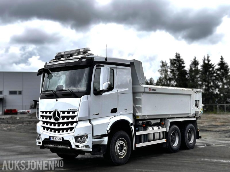2023 Mercedes-Benz Arocs tippbil m/ Istrail tippkasse – 53 374 km - قلابات: صور 1 2023 Mercedes-Benz Arocs tippbil m/ Istrail tippkasse – 53 374 km - قلابات: صور 1