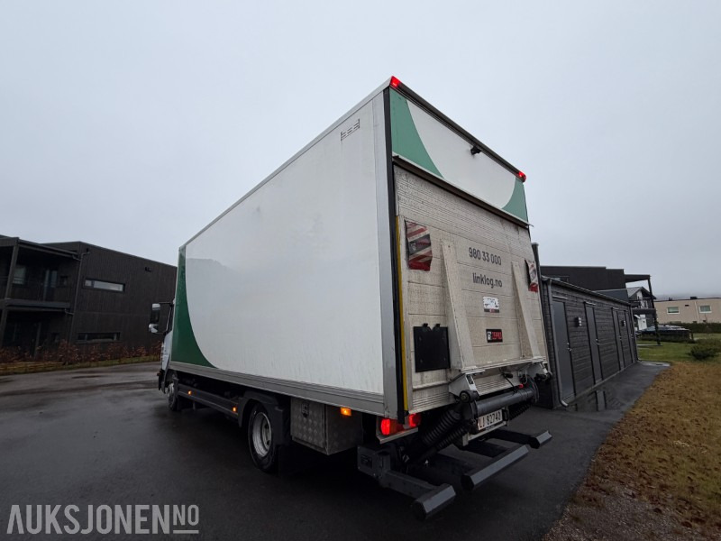 2023 Mercedes-Benz Atego 818 kjøpt ny i Norge - Baklem - 266855 km - بصندوق مغلق شاحنة: صور 4 2023 Mercedes-Benz Atego 818 kjøpt ny i Norge - Baklem - 266855 km - بصندوق مغلق شاحنة: صور 4