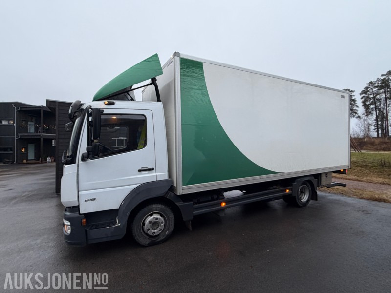 2023 Mercedes-Benz Atego 818 kjøpt ny i Norge - Baklem - 266855 km - بصندوق مغلق شاحنة: صور 2 2023 Mercedes-Benz Atego 818 kjøpt ny i Norge - Baklem - 266855 km - بصندوق مغلق شاحنة: صور 2