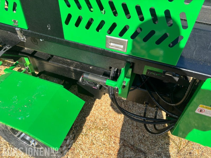 2024 Arborizer Dw380 Vedmaskin - الآلات والماكينات الزراعية: صور 3 2024 Arborizer Dw380 Vedmaskin - الآلات والماكينات الزراعية: صور 3