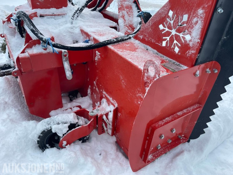 2024 Hamney PX-240 Vendbar snøfres med kantskjær begge sider - الآلات والماكينات الزراعية: صور 3 2024 Hamney PX-240 Vendbar snøfres med kantskjær begge sider - الآلات والماكينات الزراعية: صور 3