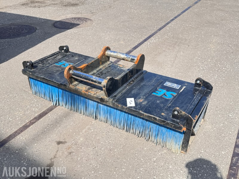 2024 SE Equipment feiekost med S60-feste - ملحقات - آلات البناء: صور 1 2024 SE Equipment feiekost med S60-feste - ملحقات - آلات البناء: صور 1