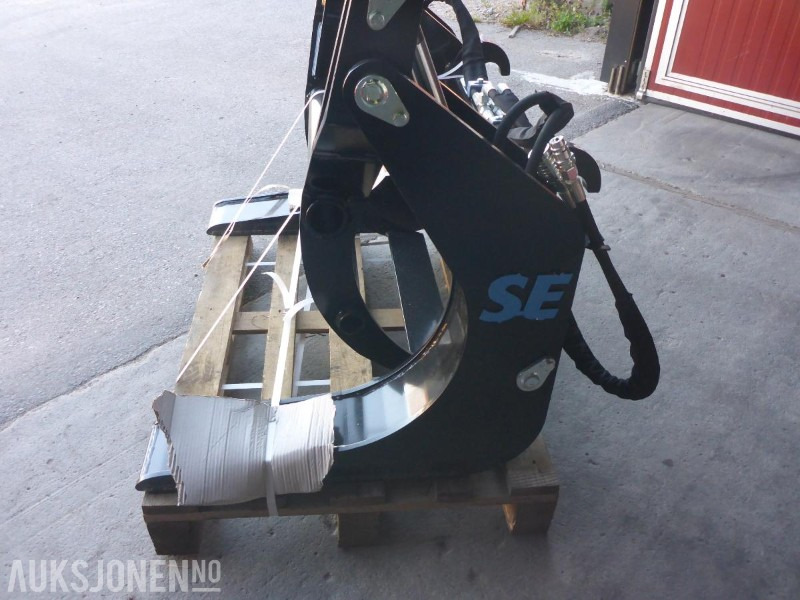 2024 SE Tømmergrip med Euro feste. - ملحقات - آلات البناء: صور 1 2024 SE Tømmergrip med Euro feste. - ملحقات - آلات البناء: صور 1