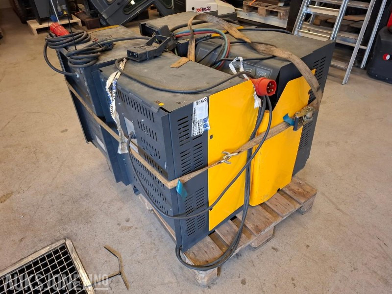 4 stk Jungheinrich batterilader til truck - ملحقات - آلات البناء: صور 5 4 stk Jungheinrich batterilader til truck - ملحقات - آلات البناء: صور 5