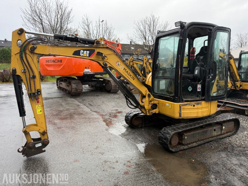Cat 303.5E - Minigraver - SMP hurtigfeste S40 - SMP graveskuff + smalskuff - 7204 timer - حفارة مصغرة: صور 1 Cat 303.5E - Minigraver - SMP hurtigfeste S40 - SMP graveskuff + smalskuff - 7204 timer - حفارة مصغرة: صور 1