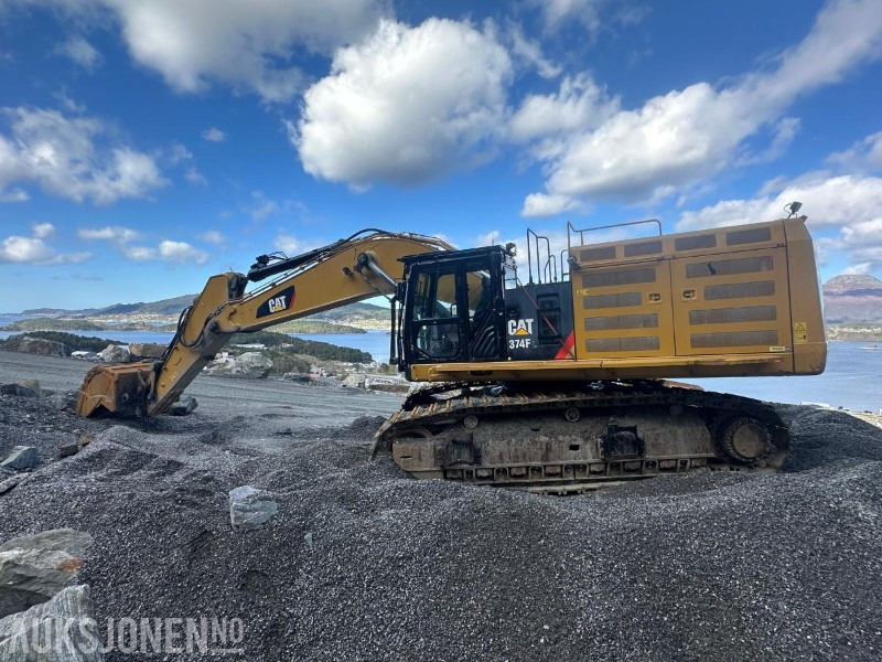 Cat 374F Beltegraver - Sentralsmøring - Kamera - Graveskuff - حفارة: صور 3 Cat 374F Beltegraver - Sentralsmøring - Kamera - Graveskuff - حفارة: صور 3