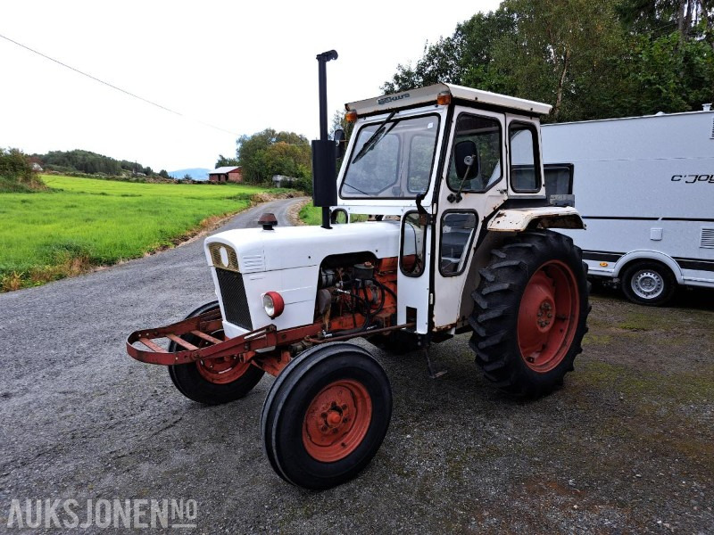 David Brown 885 traktor mva fri mye påkostet - جرار: صور 1 David Brown 885 traktor mva fri mye påkostet - جرار: صور 1
