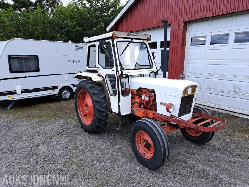 David Brown 885 traktor mva fri mye påkostet - جرار: صور 3 David Brown 885 traktor mva fri mye påkostet - جرار: صور 3