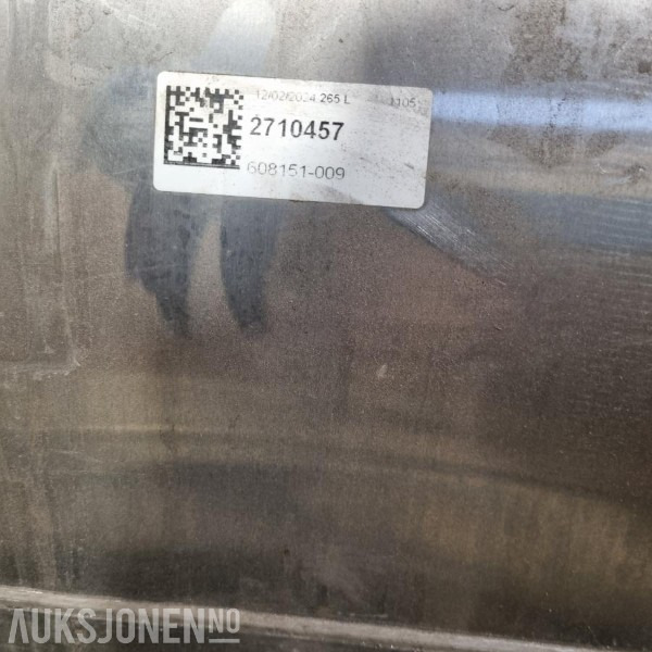 Dieseltank drivstoff ca 300L alu Scania Scania - شاحنة: صور 3 Dieseltank drivstoff ca 300L alu Scania Scania - شاحنة: صور 3