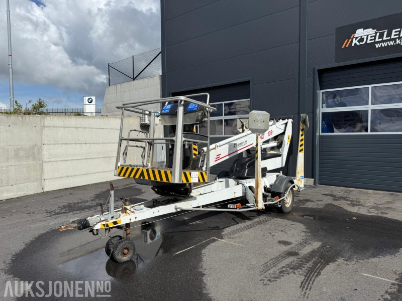Dino 135T Tilhengerlift – 13,5 meter rekkevidde – 2013-modell - منصات هيدروليكية متنقلة: صور 1 Dino 135T Tilhengerlift – 13,5 meter rekkevidde – 2013-modell - منصات هيدروليكية متنقلة: صور 1