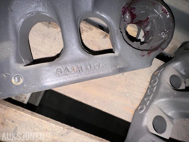 Diverse deler til Volvo EC460 gravemaskin og skuffe deler - ملحقات - آلات البناء: صور 5 Diverse deler til Volvo EC460 gravemaskin og skuffe deler - ملحقات - آلات البناء: صور 5